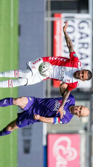 的比赛中 的比赛中